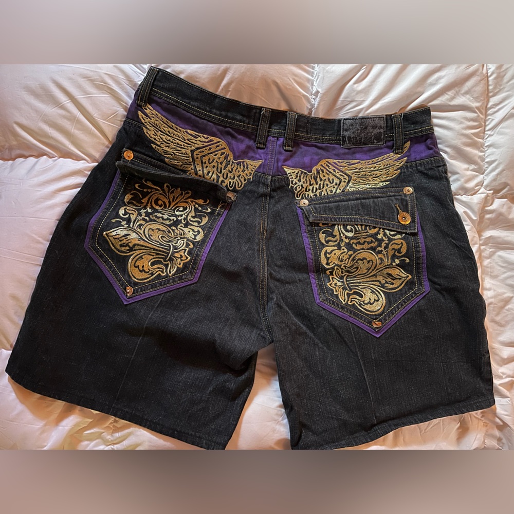 Vintage embroidered jorts